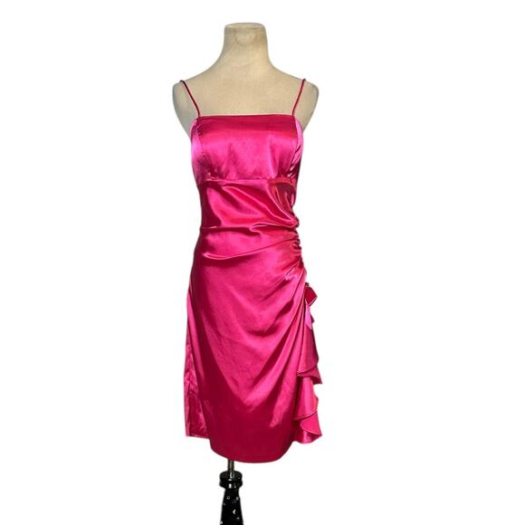 Cindy fuchsia satin party dress size large - Picture 1 of 13